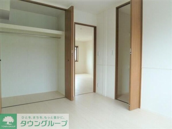 ハイツシェーンVの物件内観写真